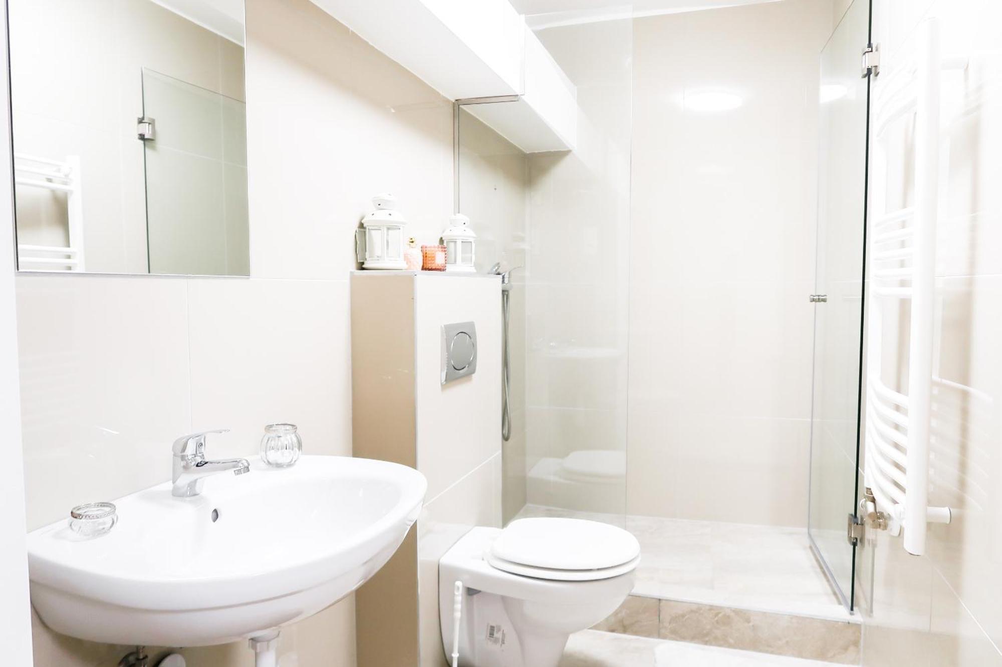 Budapest City Center, Nicely Renovated Apartment With 3 Bedrooms Dış mekan fotoğraf